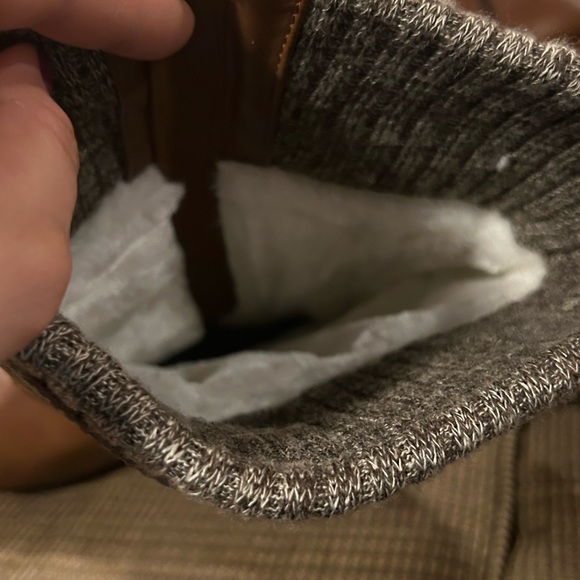 Sean Alan Fleece Lined Boots - Picture 2 of 4